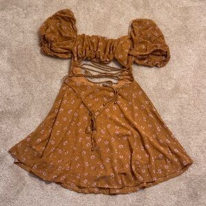 Selfie Leslie Full Hearts Lace-Up Waist Dress Floral Orange Size M